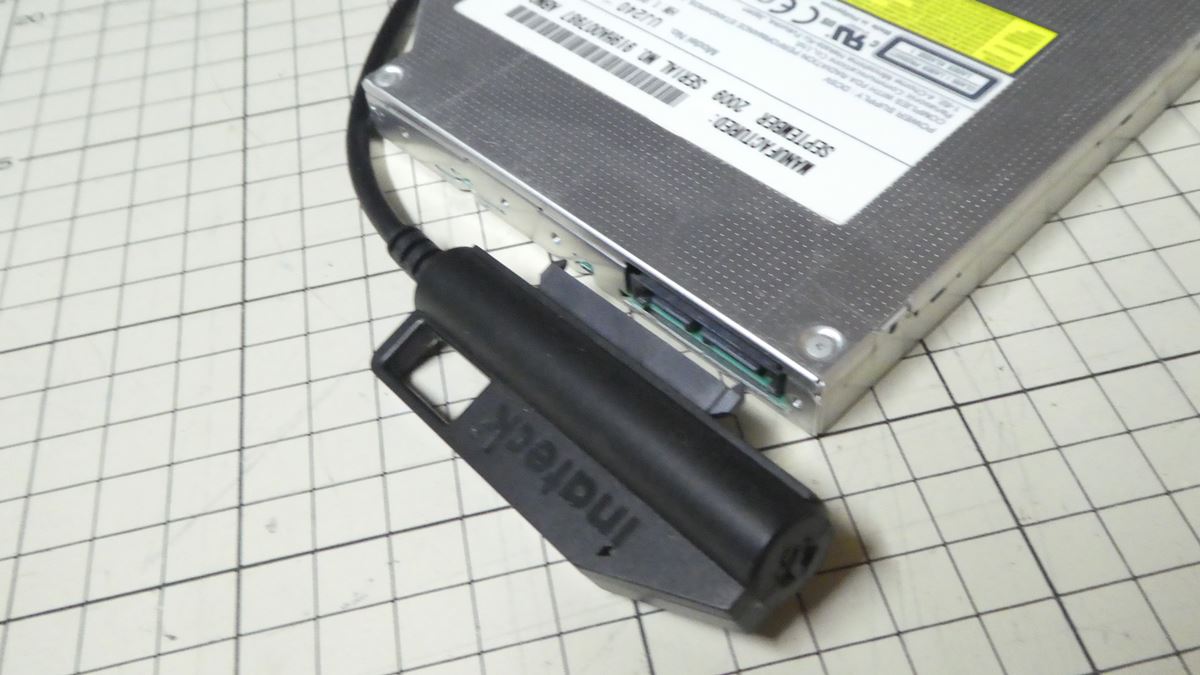 Inateck SATA-USB 3.0 変換アダプタケーブル「UA1003」を買ってみた！ – A2-blog