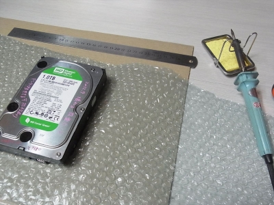 HDD 収納 はがきケース プチプチ 緩衝材 密封 パッキン 袋 乾燥剤 シリカゲル 自作 PC